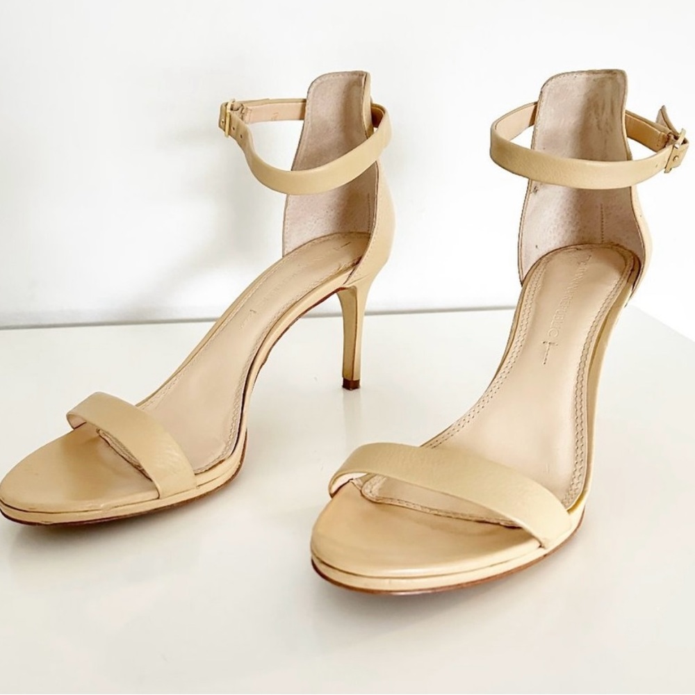 Banana Republic Beige Nude Jaylen Strappy Heeled Sandal 8